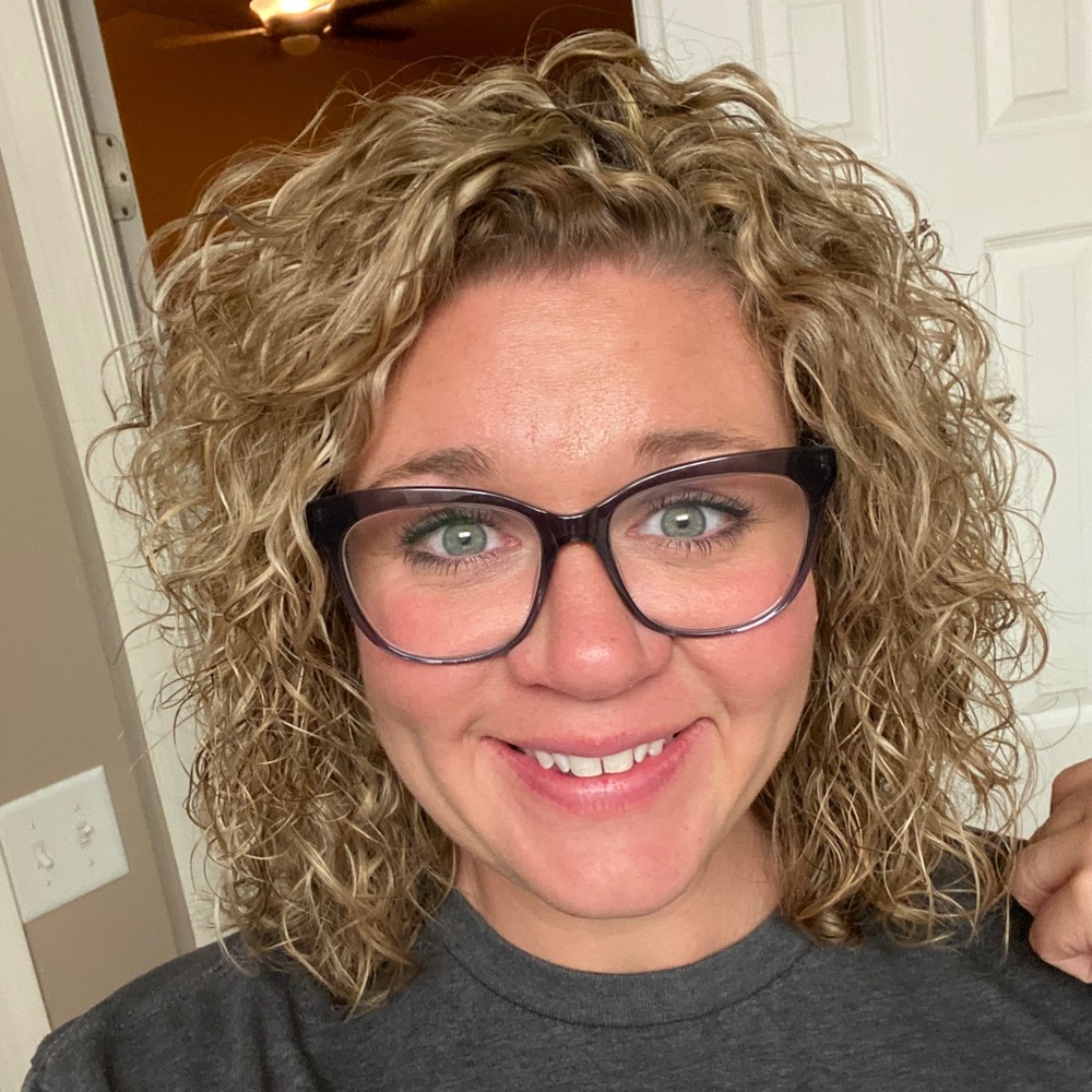 Meet your Posher, Katie